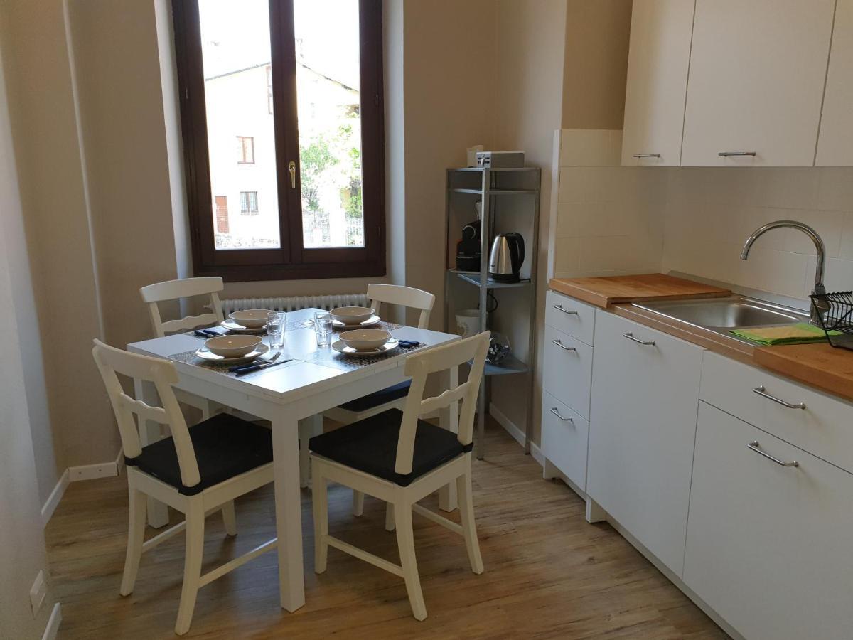 טורנו Voi Da Noi Intero Appartamento Con Parcheggio Privato מראה חיצוני תמונה
